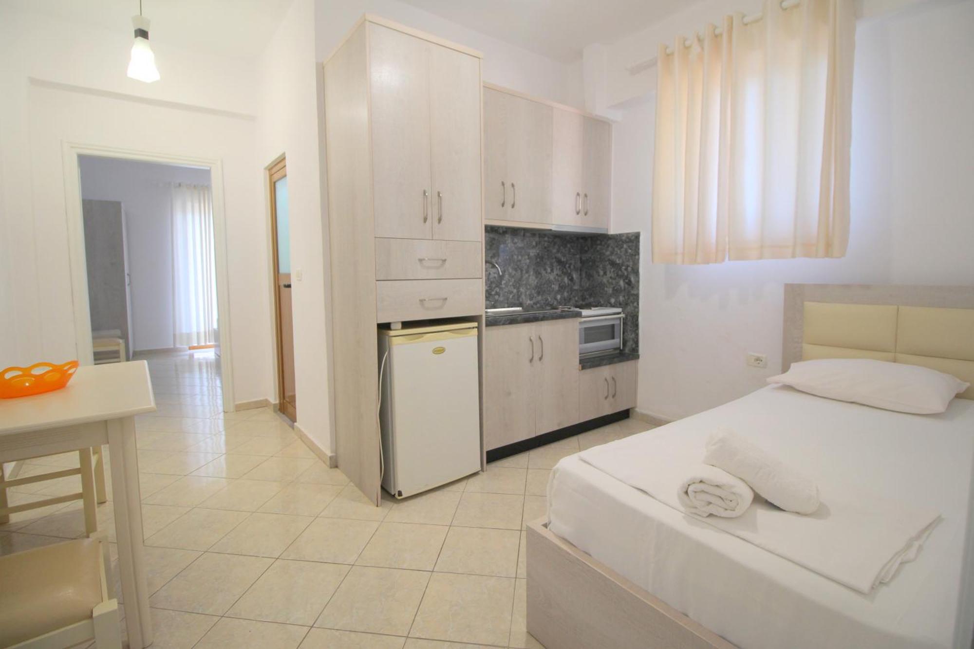 Garden Villa Eva Sarande Exterior photo