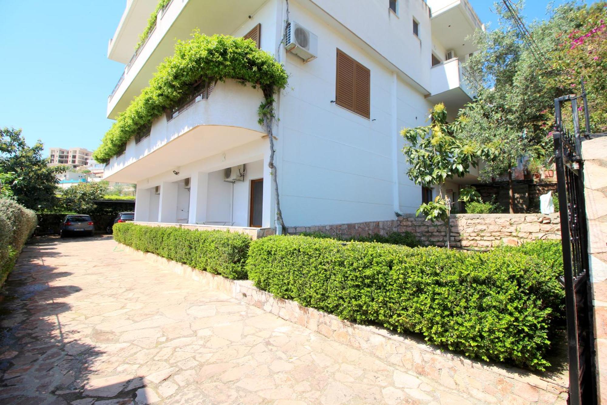 Garden Villa Eva Sarande Exterior photo